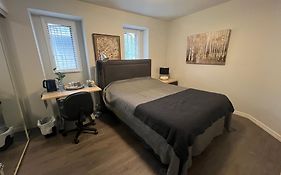 Vancouver Airport 7 Mins Away Cozy Room Richmond Near Yvr